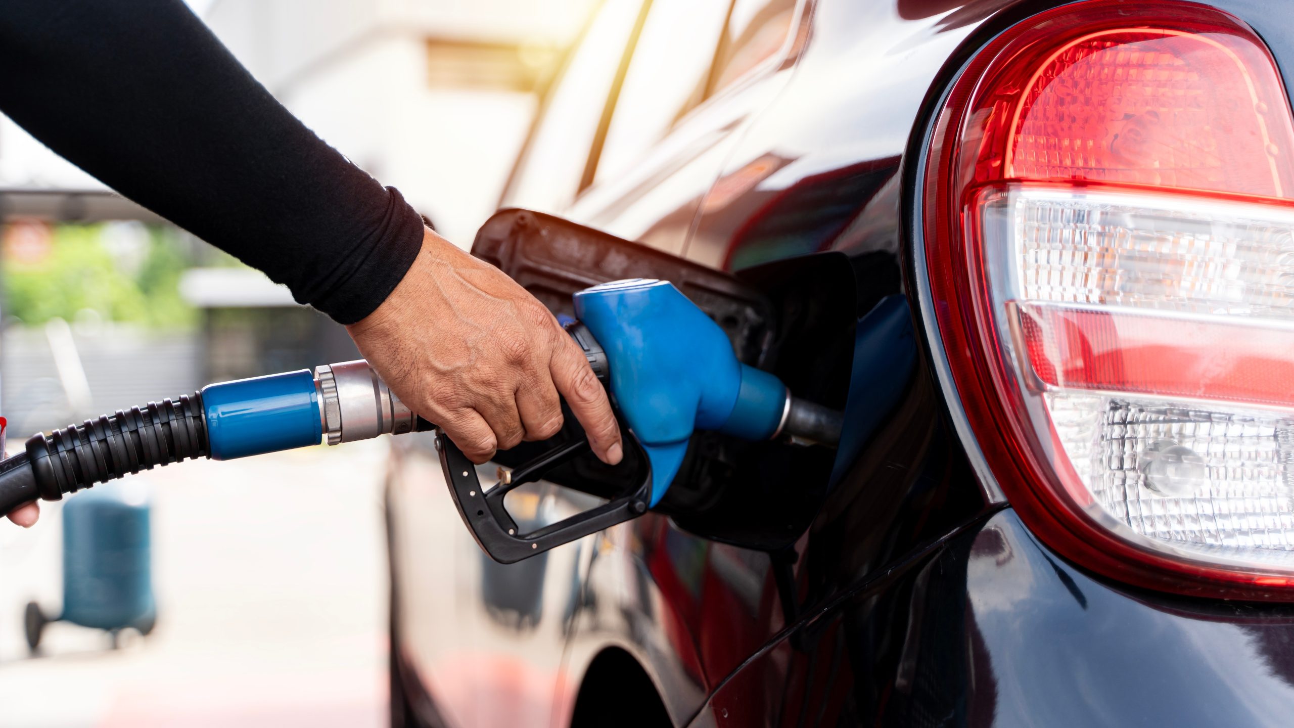 5 dicas para driblar o aumento do combustível e economizar